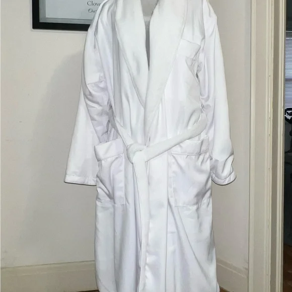 Warm Cozy White Women's Monarch Cypress Bathrobe - OSFM - Picture 5 of 13